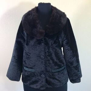 STYLED BY WINTER VINTAGE 1960s  WOMEN'S SIZE SMALL EXCEPT VINTAGE